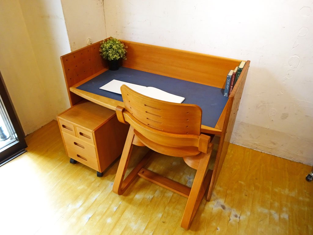 フォルミオ Formio ビーチ材 デスク KF-01 リバーシブル天板&高さ調整 阿久津雄一 デンマーク製 ★