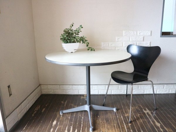 ハーマンミラー Herman Miller コントラクトテーブル Contract table ラウンド ダイニングテーブル チャールズ & レイ イームズ デザイン ミッドセンチュリー ◎