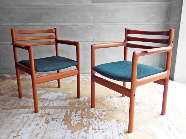 K.D. FURNITURE by SUN FURNITURE チーク無垢材 アームチェア ダイニングチェア 北欧 ビンテージ スタイル A ♪