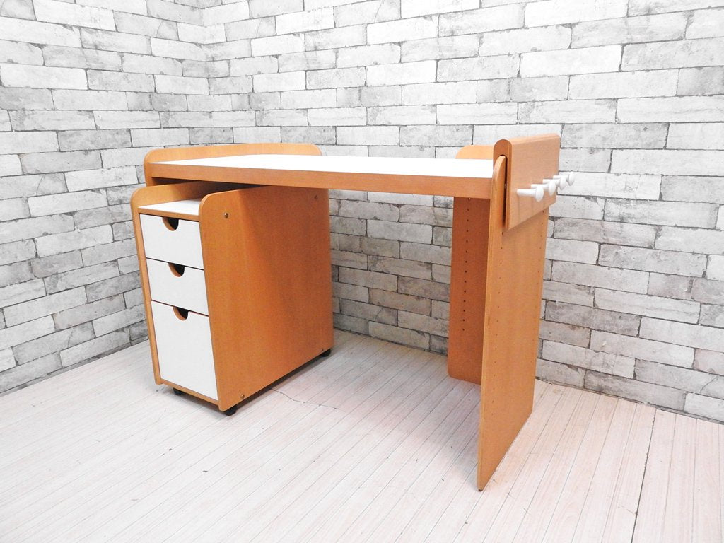 【unico】廃盤 学習机 椅子セット【受取可能のみ】 ブランド：UNICO】商品一覧｜中古・リサイクルショップの公式通販