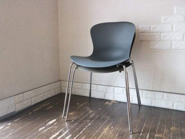 フリッツハンセン Fritz Hansen ナップチェア NAP スチールレッグ キャスパー・サルト Kasper Salto デンマーク スタッキング 定価\48,400- ペッパーグレー ◎