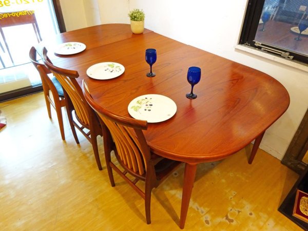 北欧ビンテージ Scandinavian Vintage チーク材 エクステンションダイニングテーブル EXT天板2枚 最大215cm 北欧家具 ★