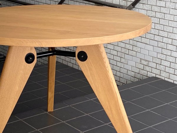 ヴィトラ vitra. ゲリドン Gueridon ダイニングテーブル ラウンド ナチュラルオーク ジャン・プルーヴェ ■