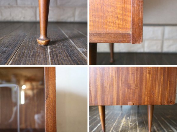 ヨーロッパビンテージ European Vintage カップボード キャビネット ブックシェルフ 食器棚 本棚 飾り棚 チーク材 ガラス扉 スライド扉 北欧家具 ◎