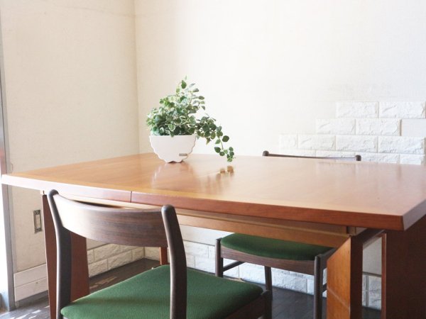 スコービー Skovby SM21K チェリー材 エクステンション 伸長式 ダイニングテーブル W143~233cm 参考価格27万円 デンマーク モダン 北欧家具 ◎