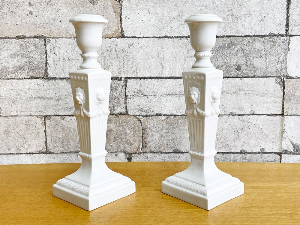 ロイヤルコペンハーゲン Royal Copenhagen ホワイト White キャンドルスタンド 燭台 ライオンレリーフ 箱付 デンマーク 北欧雑貨 A ●
