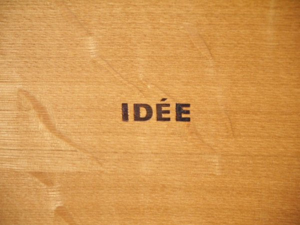 イデー IDEE イキ ローテーブル IKI LOW TABLE ナラ材 ナチュラル 北欧デザイン ◇