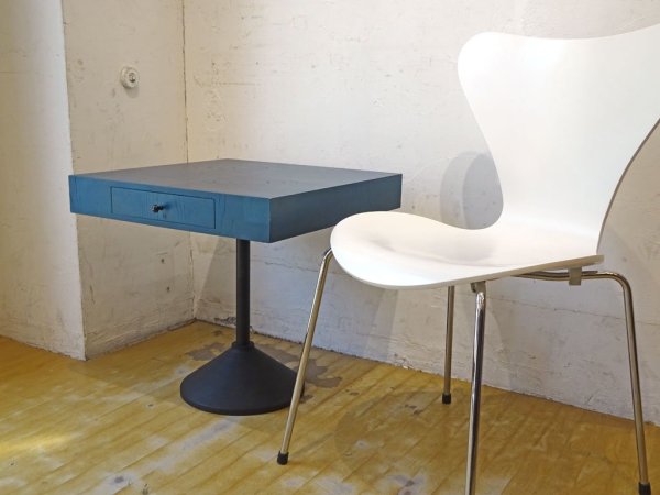 ポラダ Porada アレディ Arredi サイドテーブル Side Table 80's デザイン カラードブルーペイント 鋳鉄脚 希少 廃盤 ★