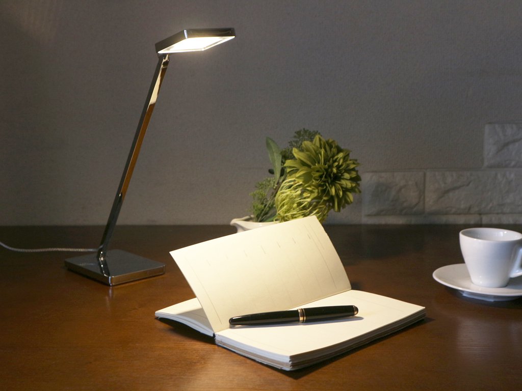 フロス FLOS ミニケルビン MINI KELVIN LED デスクランプ タスクライト アントニオ・チッテリオ Antonio Citterio クロームメッキ タッチ調光2段階 ◎