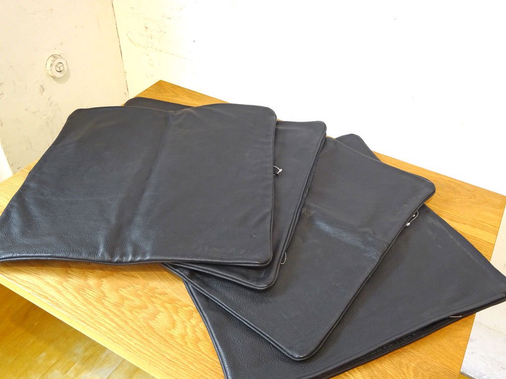ザ・コンランショップ THE CONRAN SHOP 牛革 ブラック レザークッションカバー スクエア 44cm×44cm 未使用品 B ★