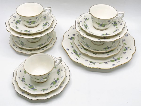 ノリタケ Noritake コンテンポラリーコレクション カップ&ソーサー C&S トリオセット スミレ ボーンチャイナ 廃番品 C ●