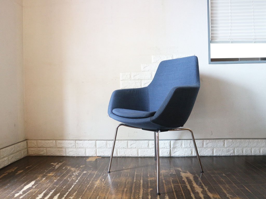 フリッツハンセン Fritz Hansen リトルジラフ ダイニングチェア アルネ