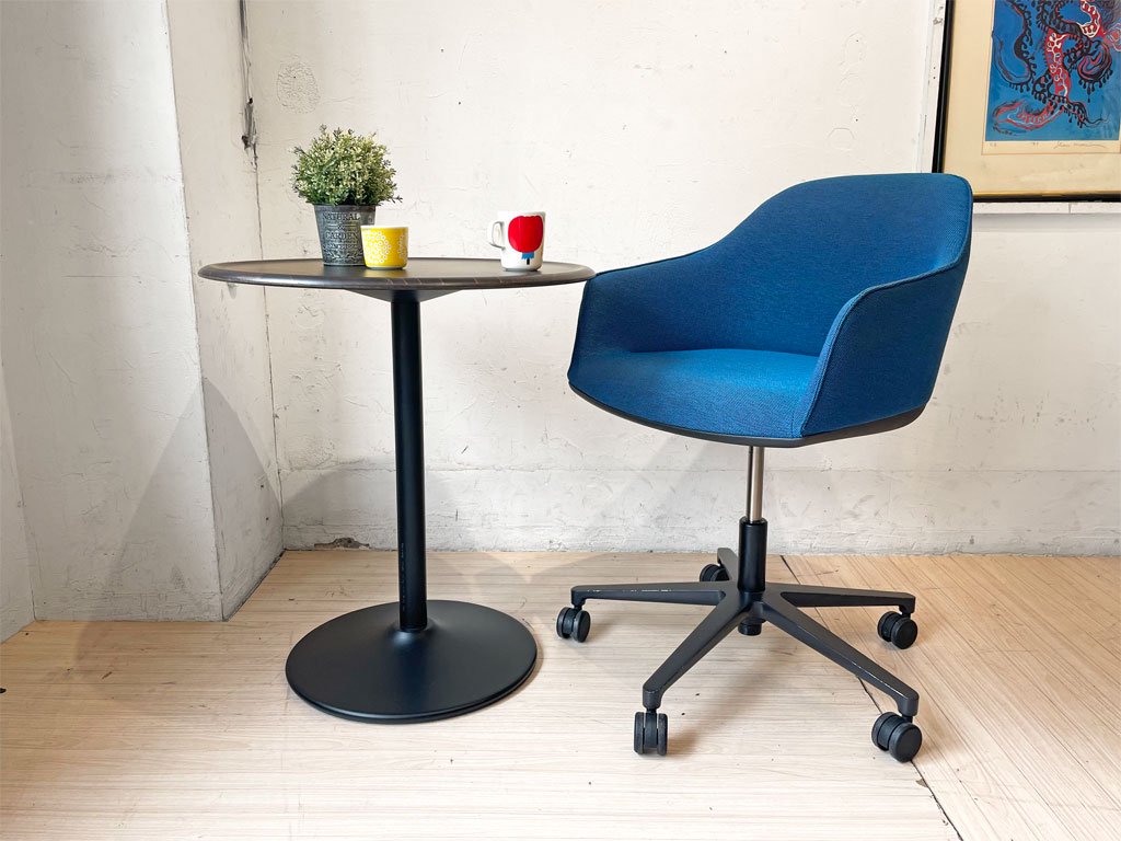 ヴィトラ vitra ソフトシェル SOFTSHELL デスクチェア 5スターベース キャスター ブルーココナッツカラー ファブリック 昇降機能付き 定価¥114,400- ★