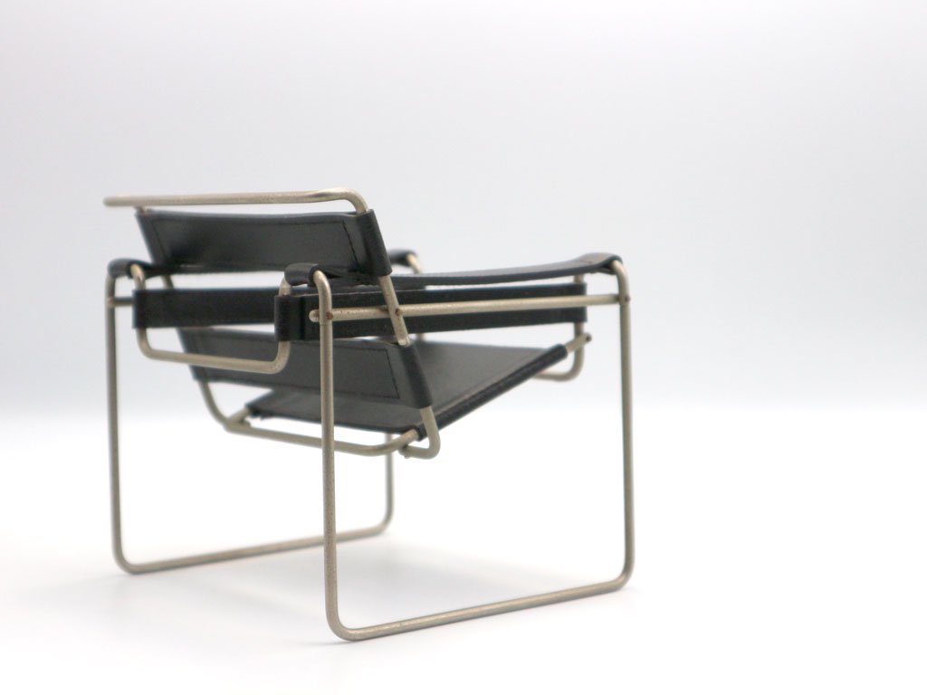 ヴィトラ デザイン ミュージアム Vitra Design Museum ワシリーチェア ミニチュア オブジェ 置物 インテリア 1/6スケール マルセル・ブロイヤー 雑貨 ◎