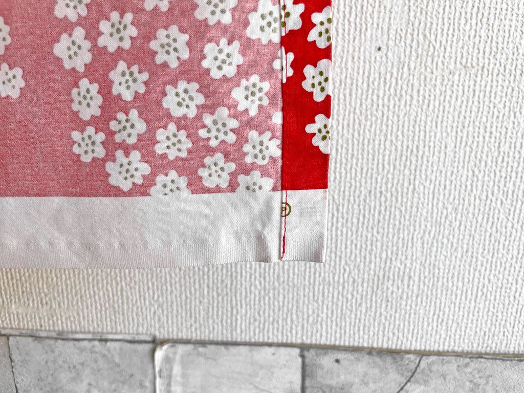 マリメッコ marimekko プケッティ PUKETTI ファブリック レッド × グリーン 290×140 ファブリック 生地 アンニカ リマラ Annika Rimala ●