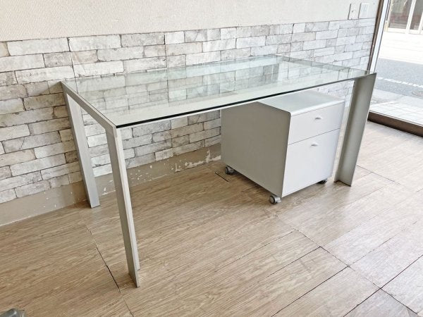 ストゥア STUA デネブ DENEB ダイニングテーブル ワークデスク W150cm ガラス×アルミ スペイン コンランショップ取扱い 参考定価¥204,600- ●