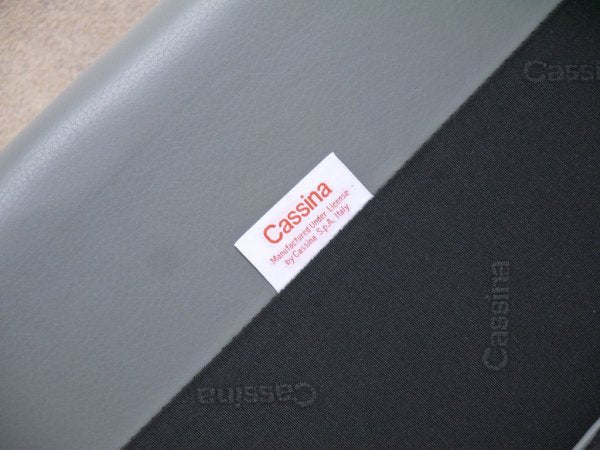 カッシーナ Cassina 403 ティルブリー TILBURY ラウンジチェア 1Pソファ 本革シート グレー マリオ・ベリーニ デザイン ◇