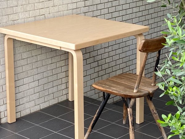 アルテック artek 81C ダイニングテーブル バーチ材 ラッカー仕上げ スクエア W75 アルヴァ・アアルト Alvar Aalto 北欧 フィンランド 説明書付 美品 ■
