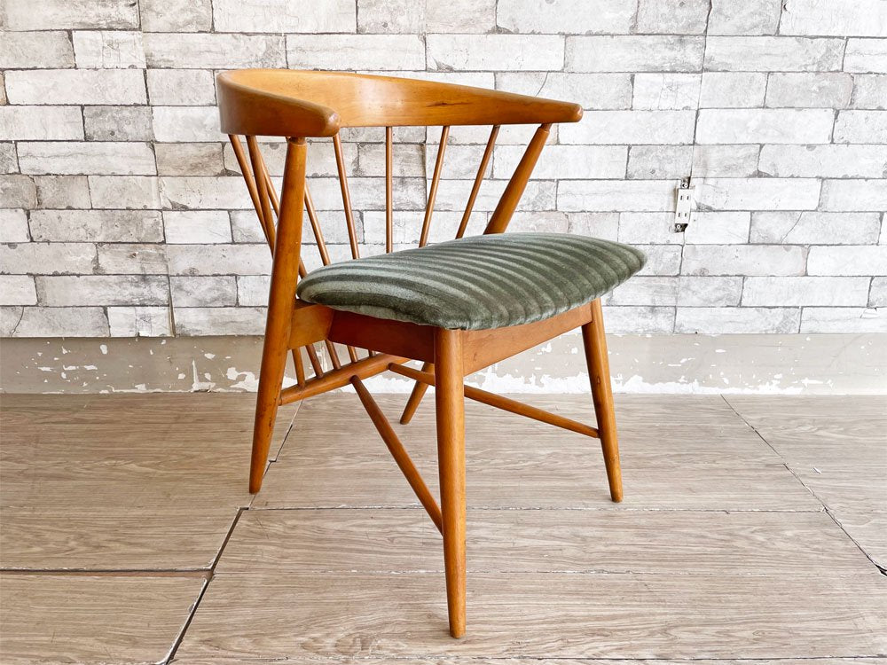 飛騨産業 HIDA キツツキ ローガン ホームチェア ハーフアーム スポーク