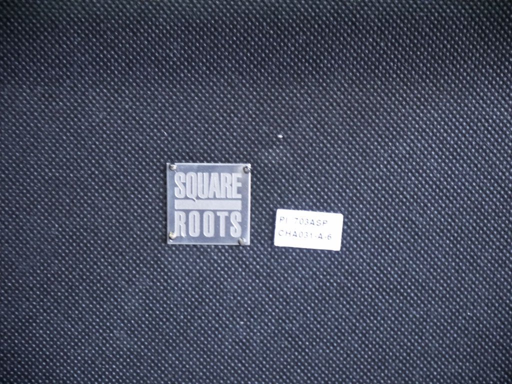 スクエアルーツ SQUARE ROOTS ソリ アームチェア SOLI ARM CHAIR アイアン オーク材 レザー アスプルンド取扱 B ■