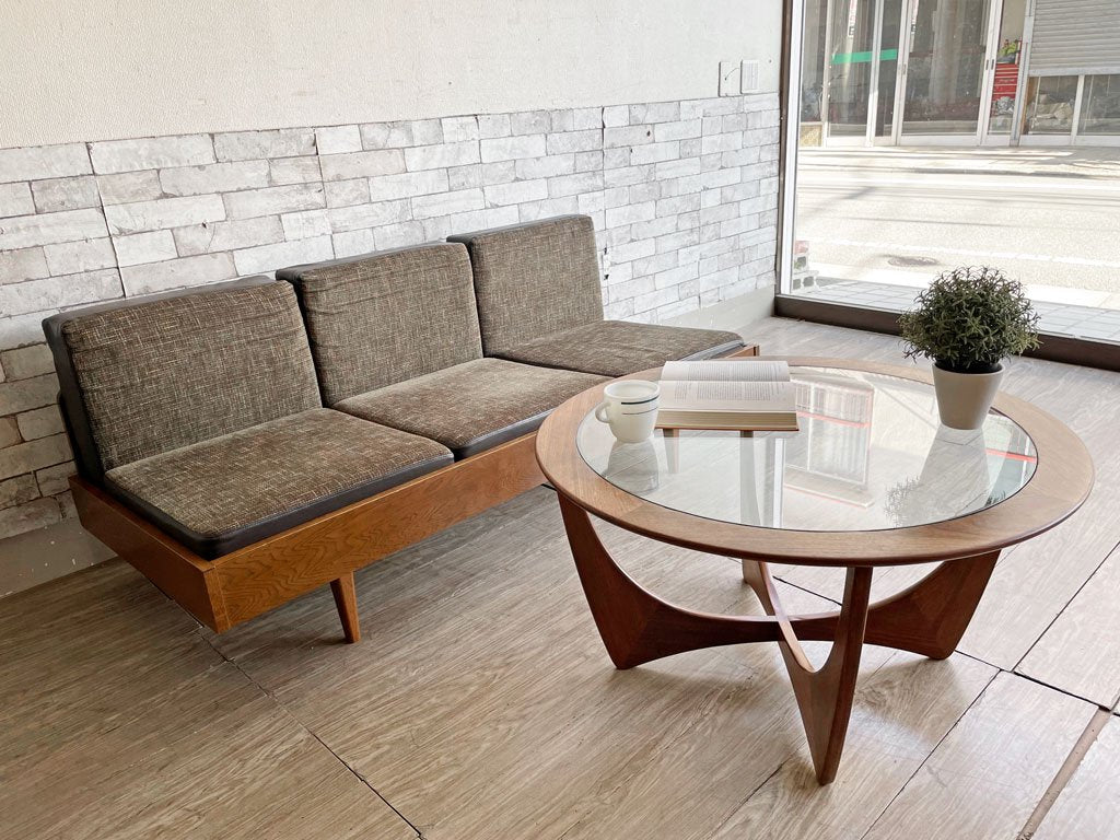パシフィックファニチャーサービス Pacific furniture service P.F.S クラブシックス CLUB 6 ソファ 3シーター オーク材 現状品 ●