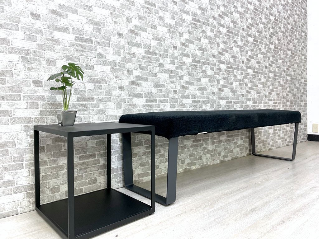 エーディコア・ディバイズ AD CORE DEVISE エーモード A-mode ベンチ MD-101BC-160 ファブリック ブラック w160cm カタログ価格¥132,000-以上 ●