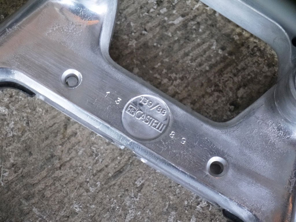 カステリチェア Castelli DSC 106 スタッキングチェア ダイニングチェア ビンテージ オカムラ 岡村製作所 ミッドセンチュリー ■
