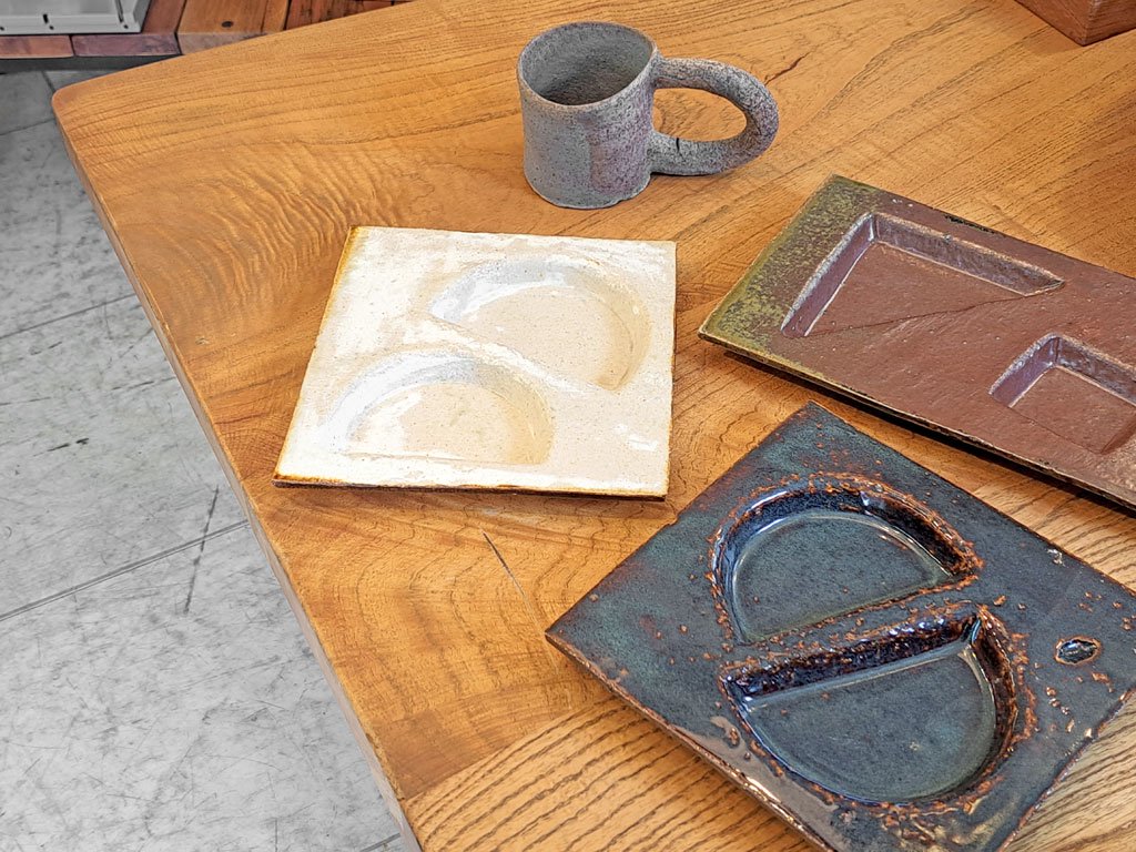 壷田和宏 壷田亜矢 板皿 プレート 正方形 白 W21.5 陶器 現代作家 ●