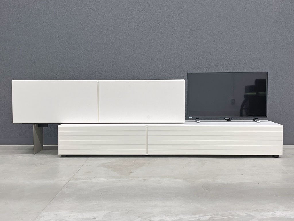 ボーコンセプト BoConcept ルガーノ LUGANO AVボード ドロップダウンドア ホワイト デンマーク 北欧家具 現行定価30.2~43.7万円 〓