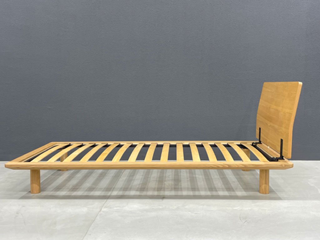 無印良品 MUJI タモ材 シングル サイズ オプションのヘッドボード付 ナチュラルカラー 組み立て簡単 ベッドフレーム 定価¥36,750-〓