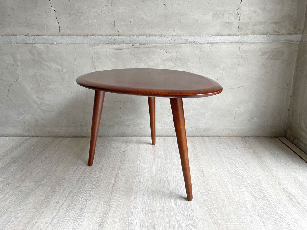 Egg shape（エッグシェイプ）コーヒーテーブル WN｜karf