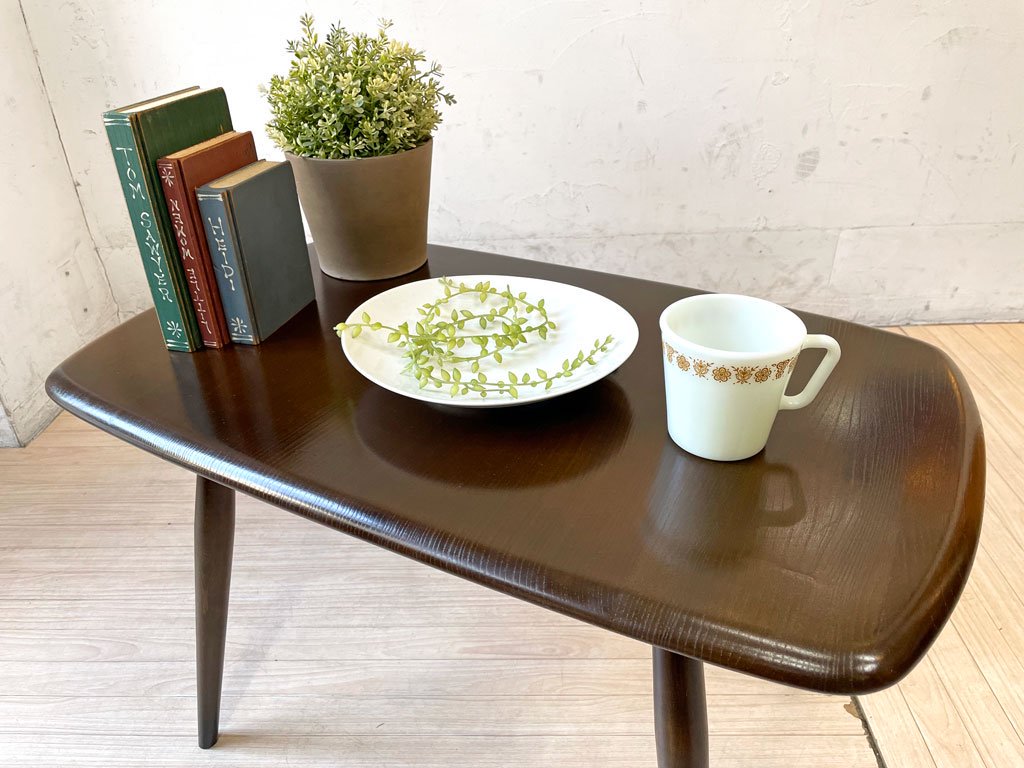 アーコール Ercol コーヒーテーブル ローテーブル ブラウンカラー エルム材 英国家具 UKビンテージ ★