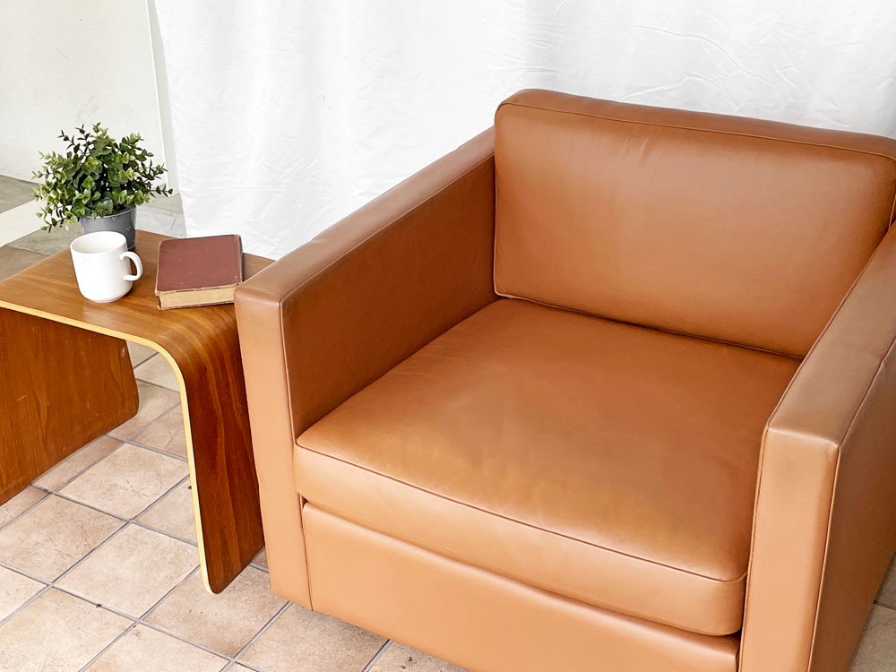 ノル Knoll チャールズフィスターコレクション Charles Pfister Collection 1Pソファ アームチェア ラウンジシーティング本革 フルレザー 定価1,056,000円~ ◇