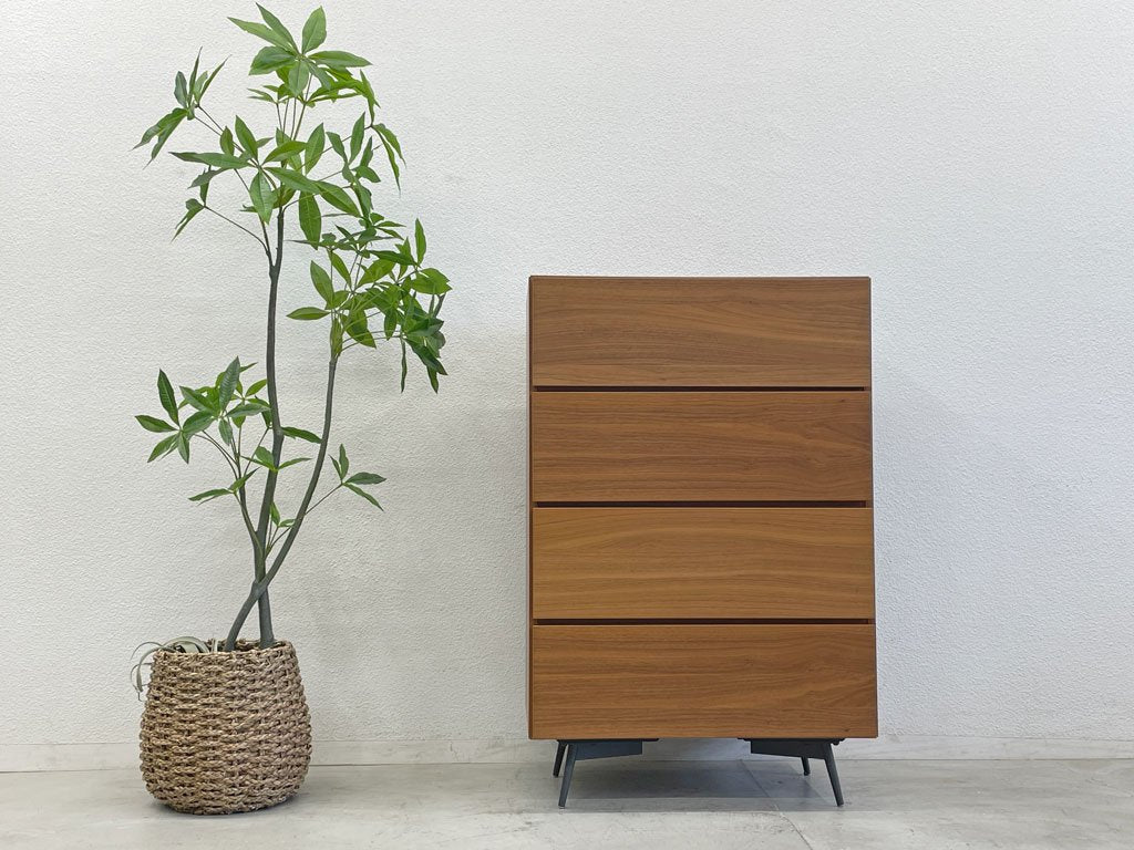 ボーコンセプト BoConcept ルガーノ LUGANO チェスト 4dr Chest ウォールナット 美品 デンマーク モダンデザイン 約180,000円 〓