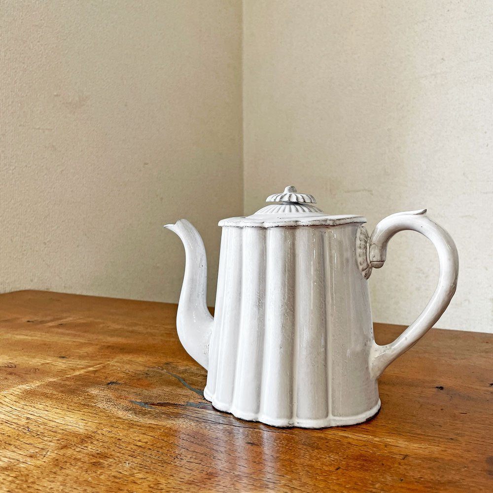 アスティエ・ド・ヴィラット　OCTAVE 蓋つきボックス