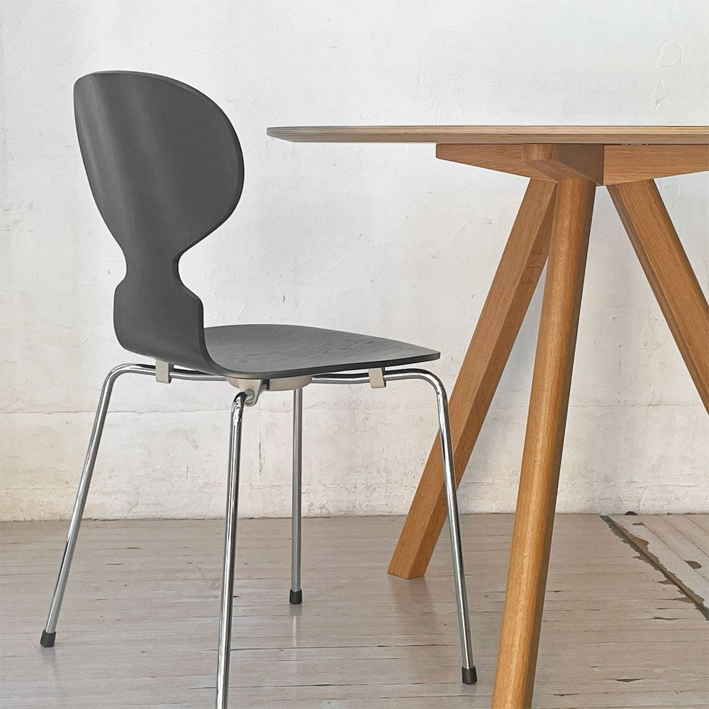 フリッツハンセン Fritz Hansen アントチェア ANT CHAIR アリンコチェア カラードアッシュ 4本脚 アルネ・ヤコブセン デンマーク 北欧家具 2019年製 ★