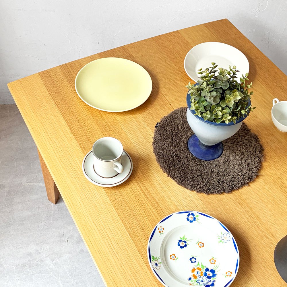カリモク Karimoku ダイニングテーブル オーク無垢材 W165cm 国産家具 ナチュラルテイスト 廃盤 ★
