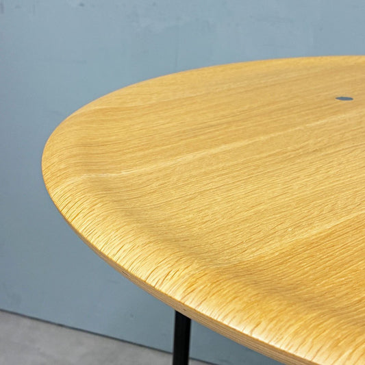 エンゲルブレヒト Engelbrechts ケヴィ KEVI 2010 ダイニングテーブル オーク材 プライウッド カフェテーブル 70cm 3本脚 ヨルゲン・ラスムッセン デンマーク 未使用品 A ◎