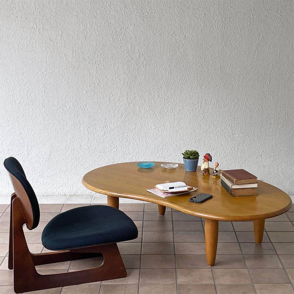 飛騨産業 HIDA 森のことば ビーンズ型 リビングテーブル オーク無垢材 145cm レギュラータイプ センターテーブル ローテーブル 飛騨家具 ナチュラルモダン 定価215,600円 ◇