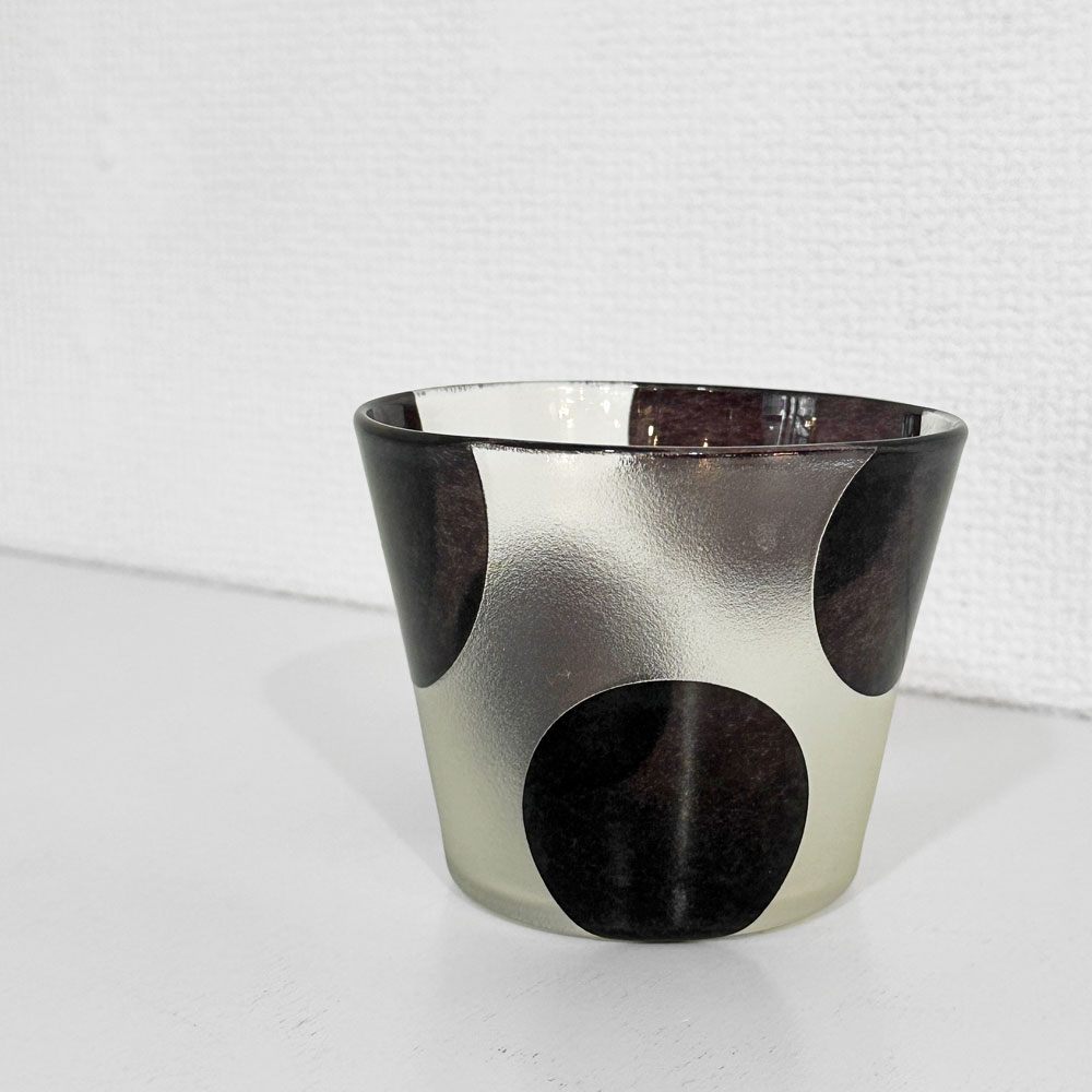 辻和美 Kazumi Tsuji めんちょこ デカマル ガラスカップ Φ9×7cm ファクトリーズーマー factory zoomer 現代 ...