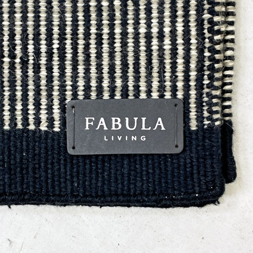 ファビュラ FABULA HARALD ラグ 140×200cm ホワイト×ブラック ニュージーランドウール ACTUS取扱 北欧 デンマーク ●