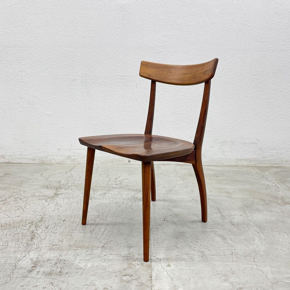 IDC OTSUKA Fill ウォールナット無垢材 ダイニングチェア その1 IDC OTSUKA Fill ウォールナット無垢材 ダイニングチェア その1 IDC