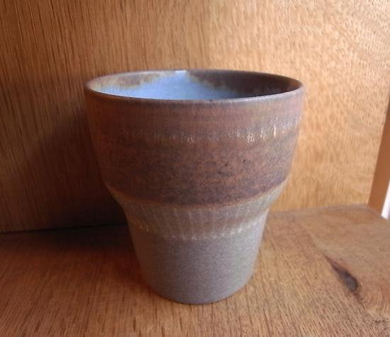 古川まみ 作 : カップ ■