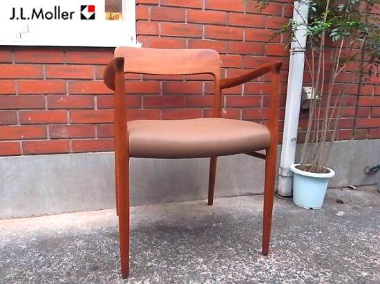 デンマーク J.L.Moller No.56 チーク材アームチェア ?