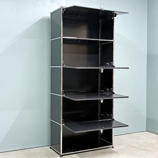 ユーエスエムハラー USMハラー USM Haller キャビネット シェルフ 1列5段 グラファイトブラック ドロップダウンドア フリップアップドア 鍵付き モダン スイス ◎