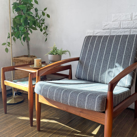 宮崎椅子製作所 ペーパーナイフソファ 1P 1人掛け ウォールナット材 ファブリック Kjellerup Vaeveri社 SAMSØ生地 カイ・クリスチャンセン ◎