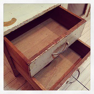 ☆ Vintage Shabby White Paint Glass Cabinet / ビンテージシャビー ホワイトペイント ガラスキャビネット