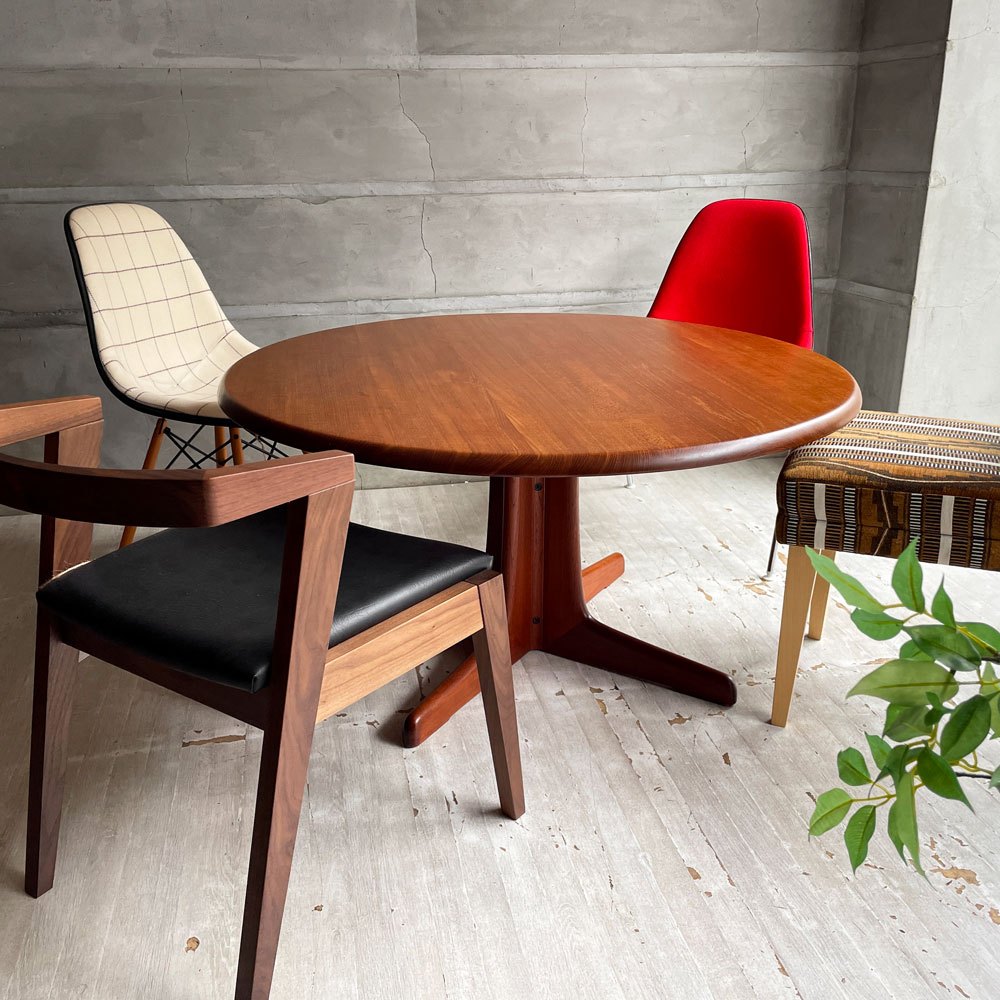 北欧ビンテージ チーク無垢材 ラウンドテーブル カフェテーブル コーヒーテーブル 丸テーブル 北欧家具 Φ110cm× H55cm ♪