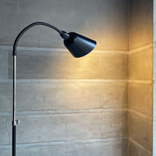 アンドトラディション &Tradition ベルビュー フロア ランプ AJ7 Bellevue Floor Lamp ブラック アルネ・ヤコブセン Arne Jacobsen デンマーク 北欧照明 廃番カラー 参考定価¥¥198,000-♪