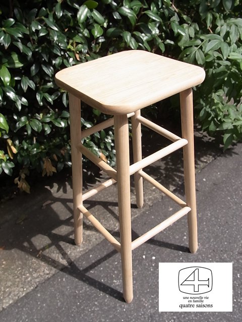 quatre saisons キャトル・セゾン スツール 私の部屋